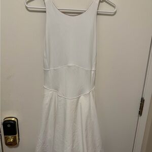 NWT Lululemon Athletica White Court Crush Tennis Dress Size 10